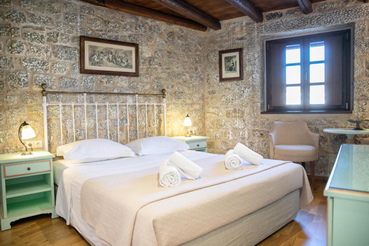Trapela Areopolis, Boutique Hotel Eksteriør billede